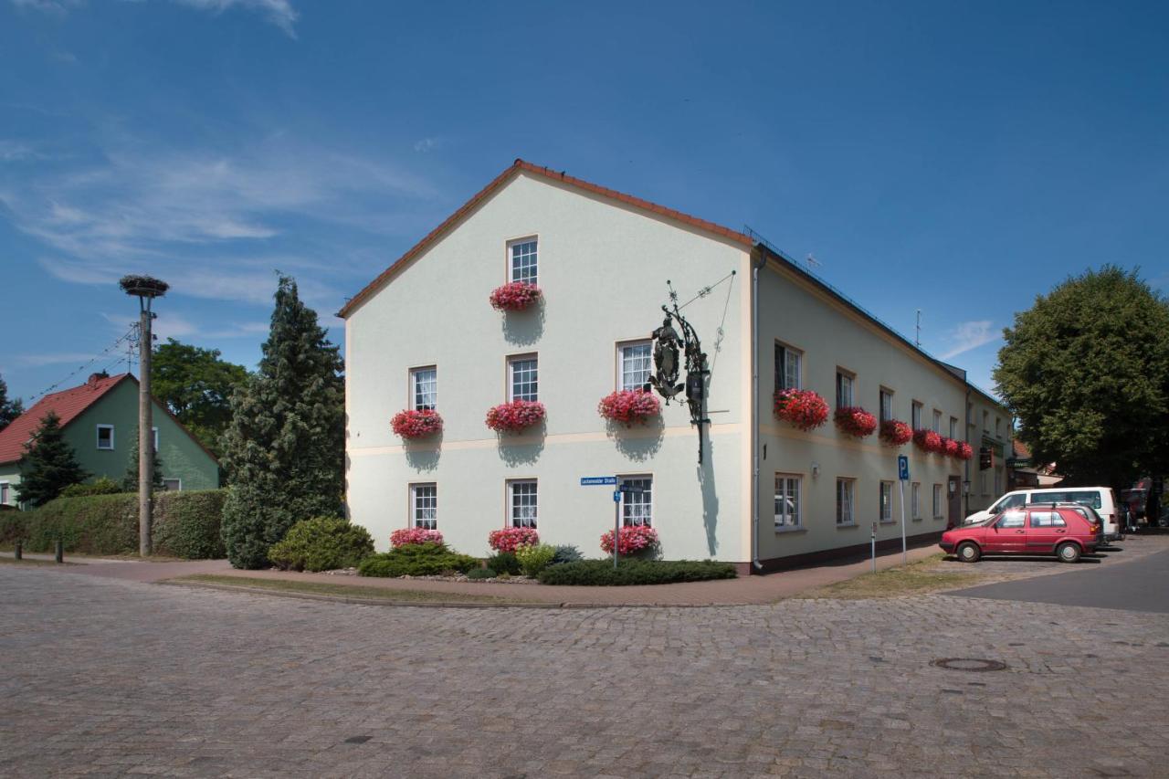 Hotel & Gasthaus Zum Eichenkranz Luckenwalde Esterno foto